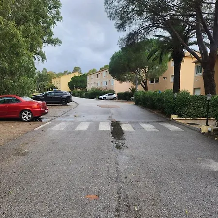 Avec Jardinet A 2 Min A Pieds De La Apartment Calvi (Corsica)
