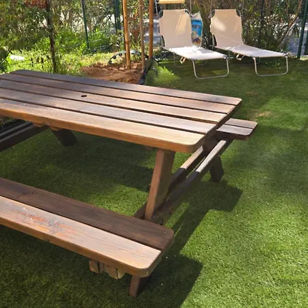 Апартаменты Avec Jardinet A 2 Min A Pieds De La Кальви