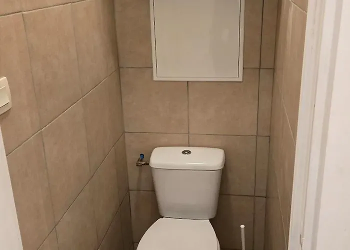 Avec Jardinet A 2 Min A Pieds De La Lägenhet